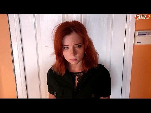 ❤️ Guardia di sicurezza ha punito una bella donna per taccheggio - Sborra in bocca ❌ Video di sessoal it.teatroporno.ru ❌️❤