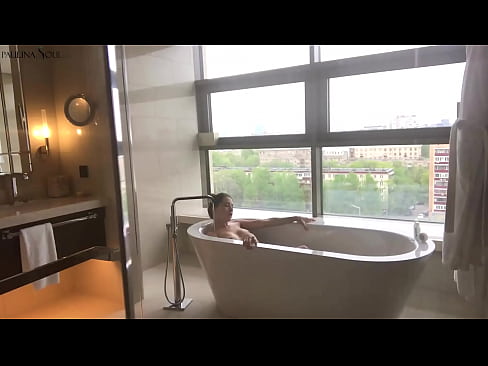 ❤️ Tremenda pupa che si masturba appassionatamente la figa in bagno ❌ Video di sessoal it.teatroporno.ru ❌️❤